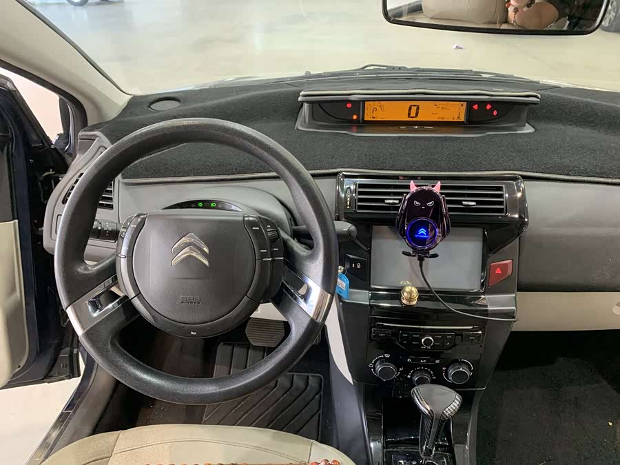 Citroen C-Quatre 2013 car image #11