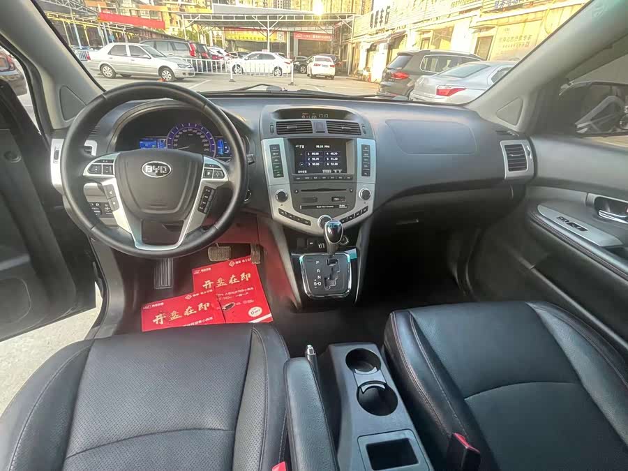 BYD S6 2014 car image #11