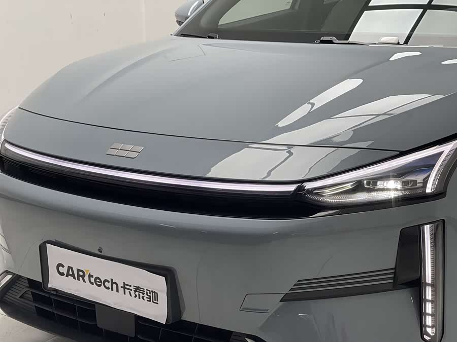 GEELY 2025 car image #11
