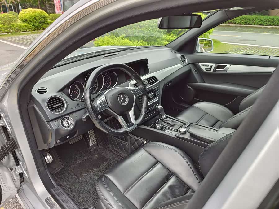 Mercedes-Benz C AMG 2013 imagem de carro #11