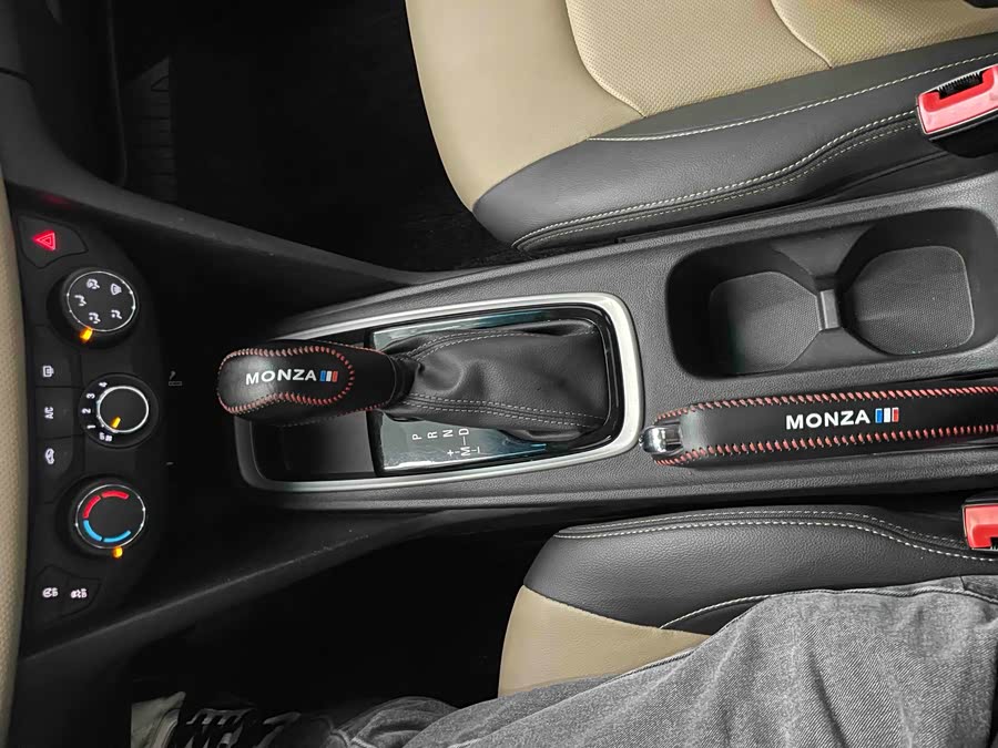 雪佛兰 科鲁泽 2022 汽车图片 #11