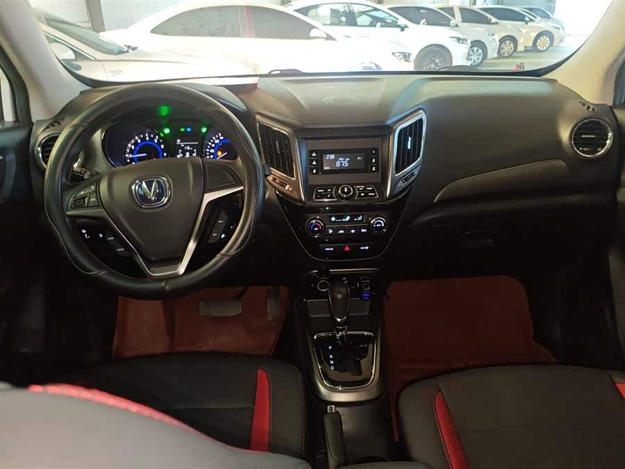 Changan CS15 2018 #11 Changan CS15 2018 immagine di auto #11