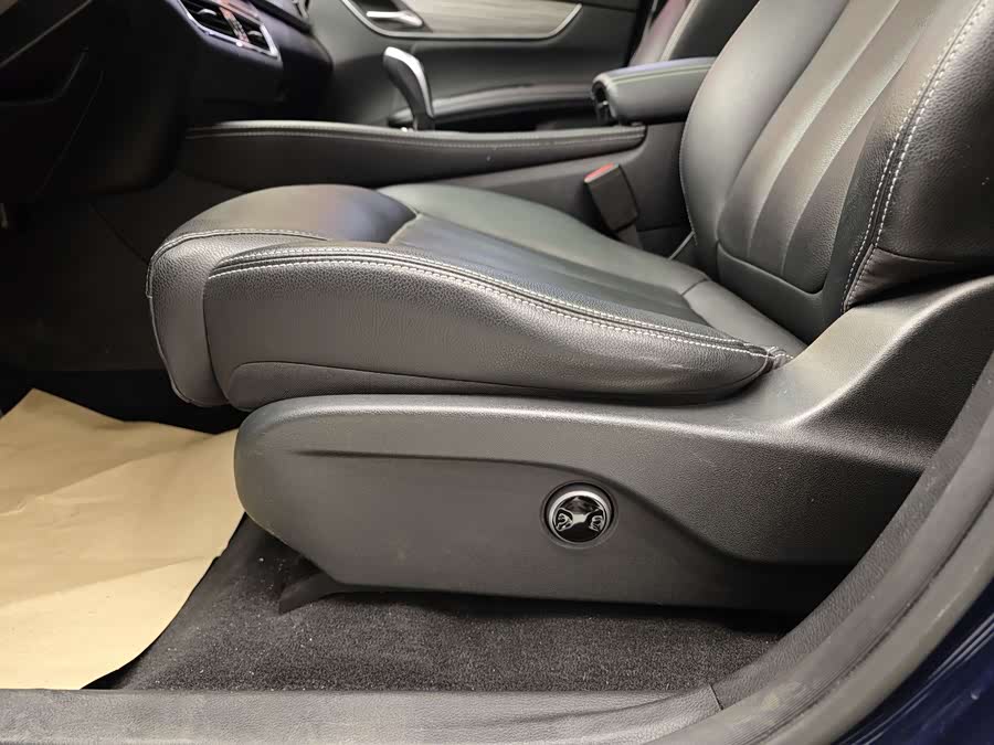 比亚迪 宋MAX新能源 2019 汽车图片 #11