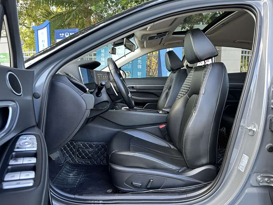 Hyundai Sonata 2020 immagine di auto #11