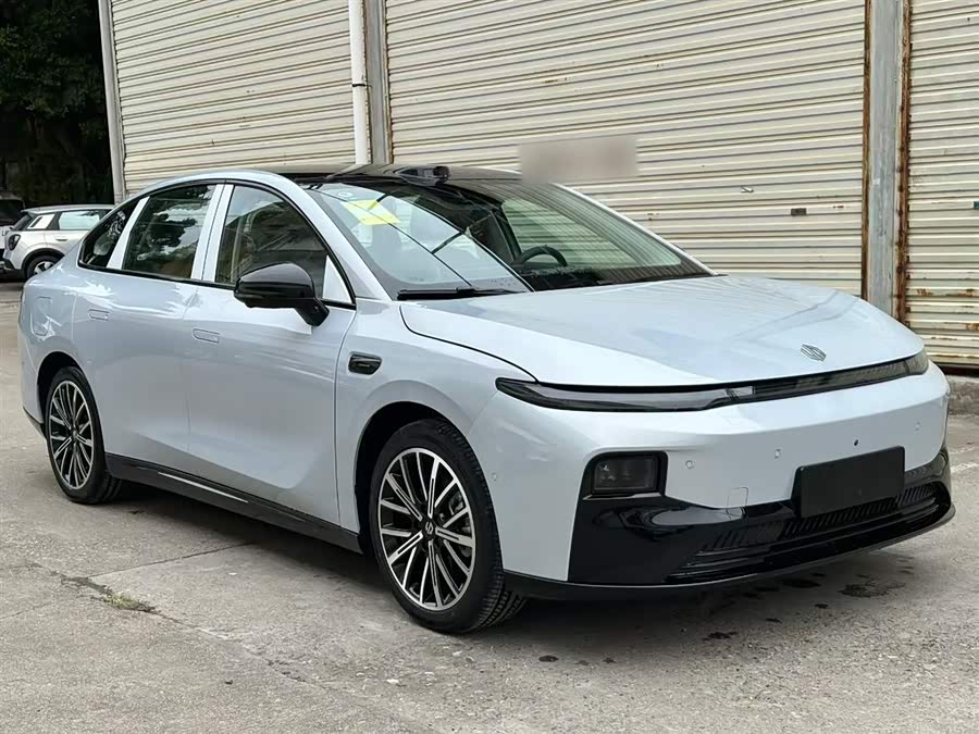 零跑汽车 零跑B01 2025 汽车图片 #11