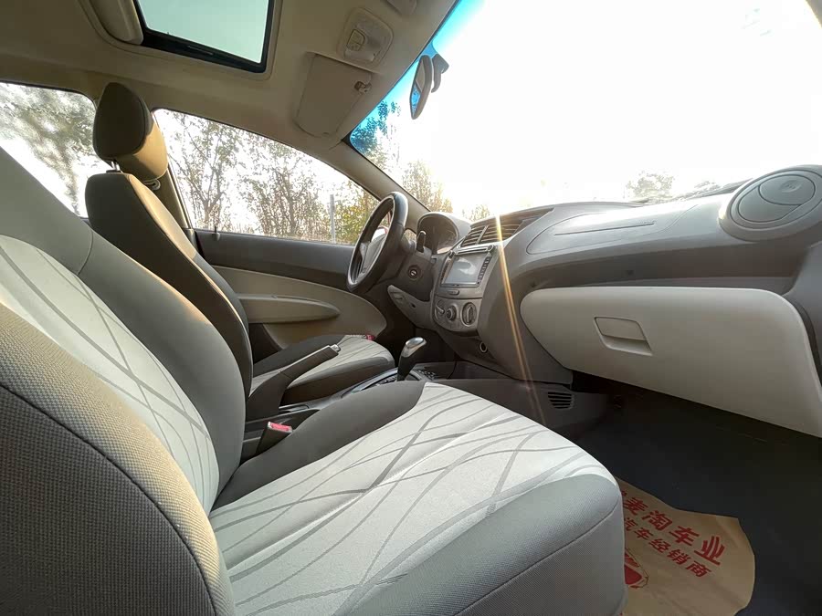 Chevrolet Sail 2013 #11 Chevrolet Sail 2013 car image #11