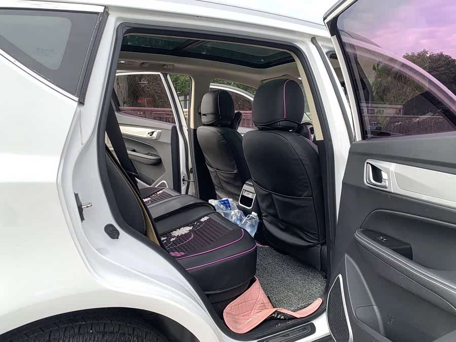 GEELY Vision X6 2019 imagen de coche #11