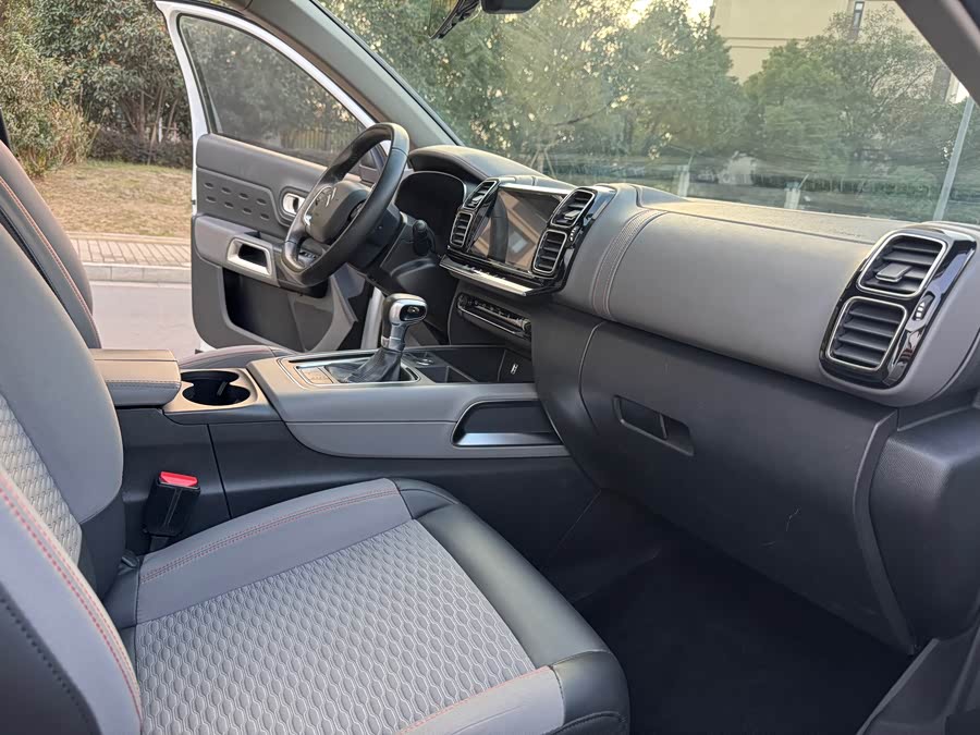 Citroen C5 AIRCROSS 2017 #11 Citroen C5 AIRCROSS 2017 car image #11