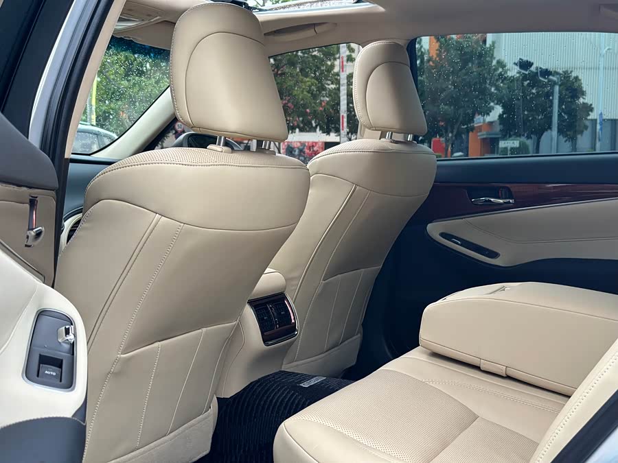 丰田 皇冠 2016 汽车图片 #11