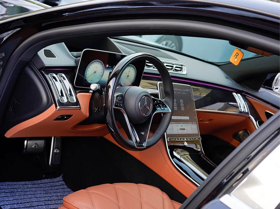 Mercedes-Benz Maybach S Class New Energy 2025 car image #11