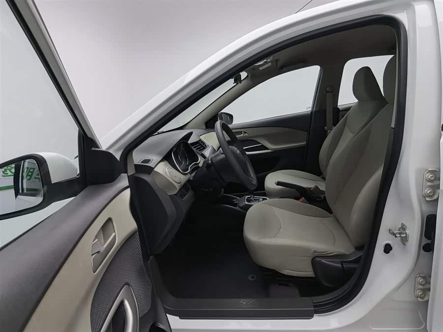 Chevrolet Sail 2015 car image #11