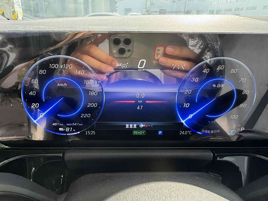 Mercedes-Benz EQA Class 2025 صورة سيارة #11