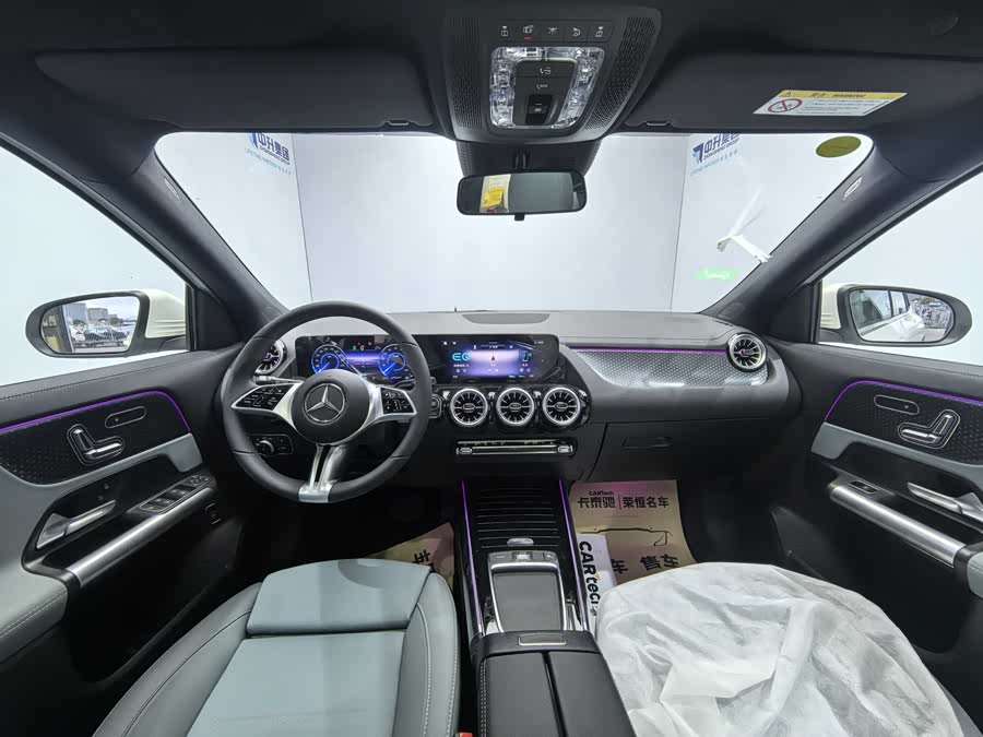 Mercedes-Benz EQA Class 2025 صورة سيارة #11