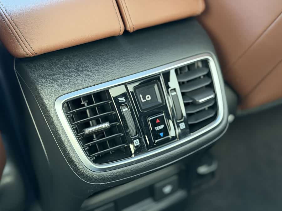 Honda UR-V 2022 car image #11