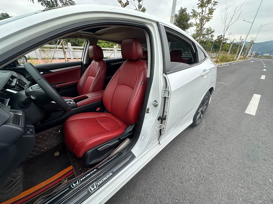 Honda Civic 2021 car image #11