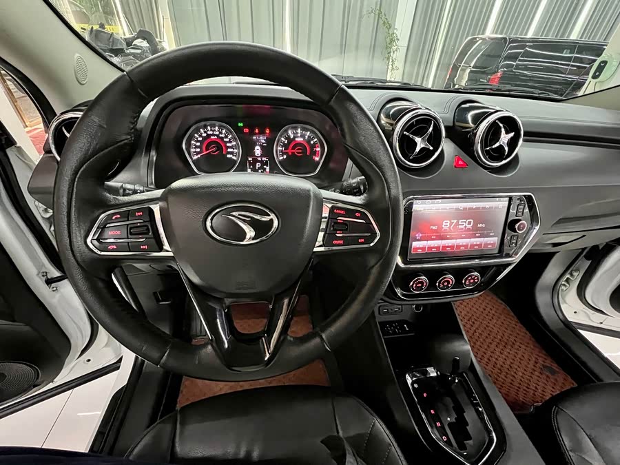 Soueast DX3 2018 imagen de coche #11