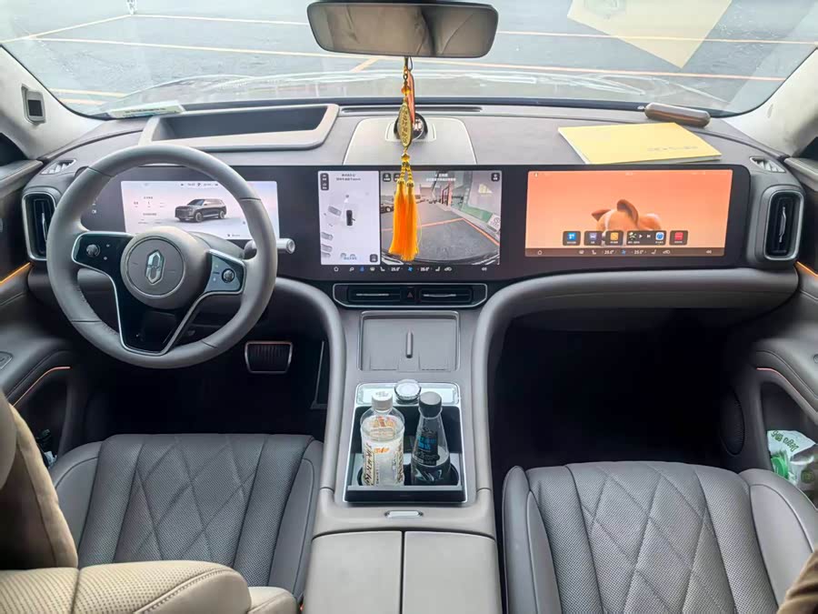 2024 car image #11