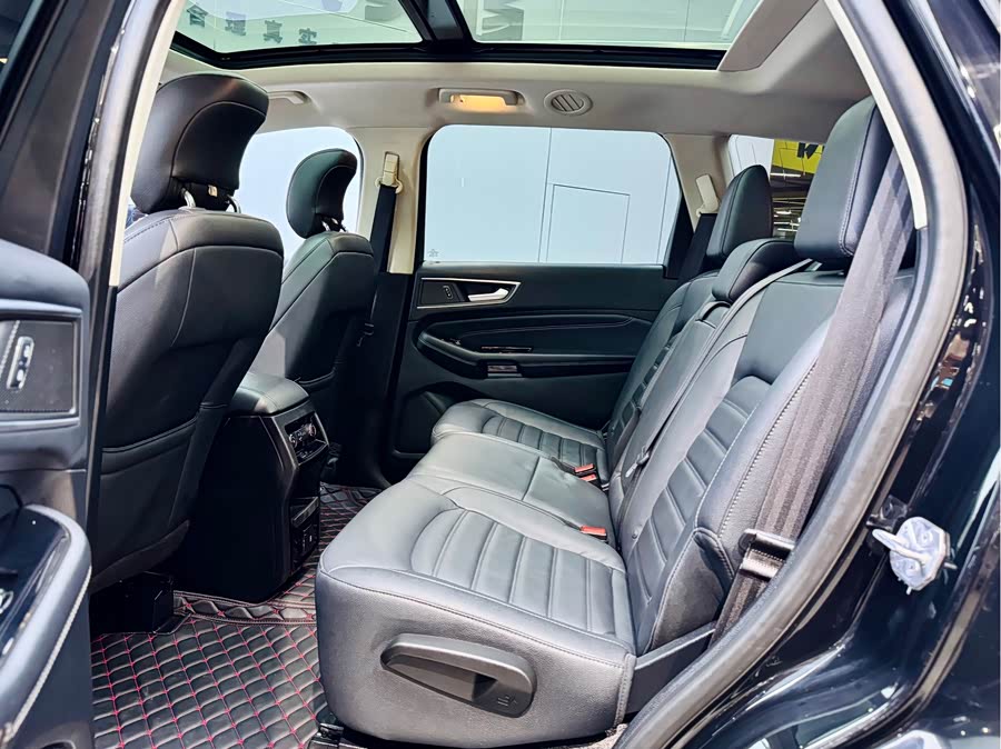 Ford Edge 2020 car image #11