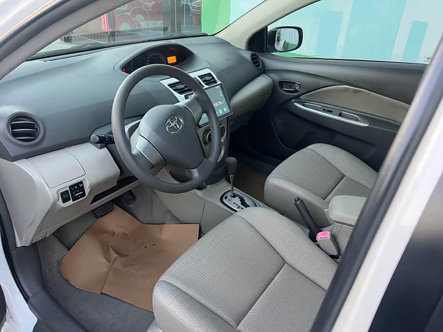 Toyota Vios 2012 car image #11