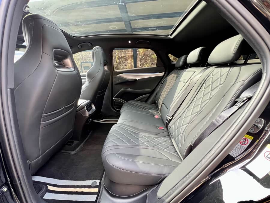 BYD Sea Lion 07 EV 2025 immagine di auto #11