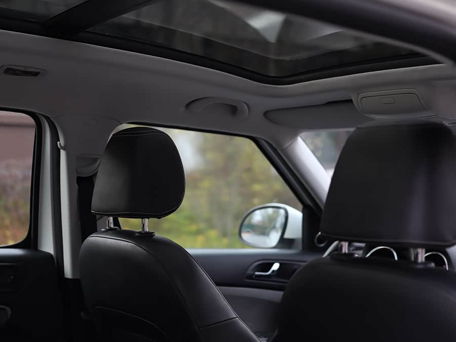 Skoda Yeti 2016 car image #11