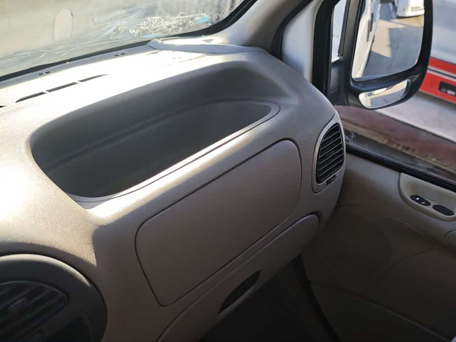 Ford Transit Classic 2015 car image #11