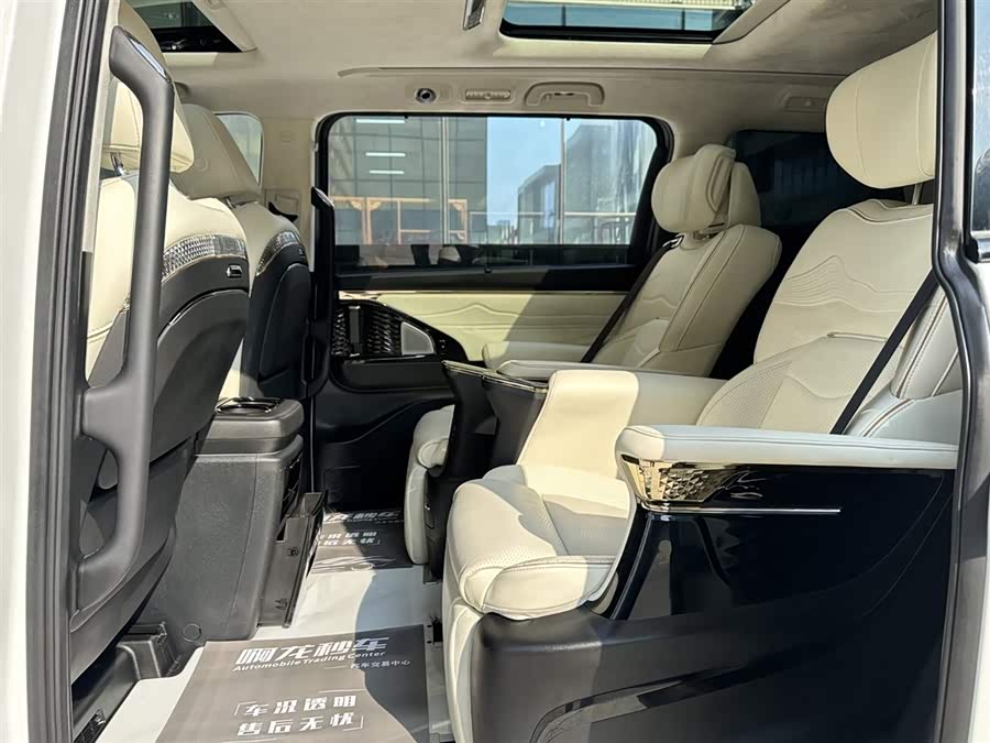 GAC Trumpchi E9 2023 car image #11