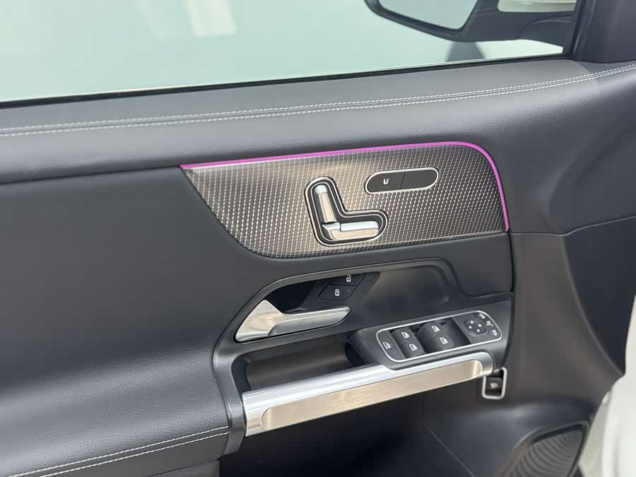 Mercedes-Benz EQB Class 2023 #11 Mercedes-Benz EQB Class 2023 car image #11