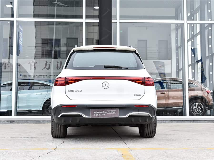 Mercedes-Benz EQB Class 2025 #11 Mercedes-Benz EQB Class 2025 car image #11