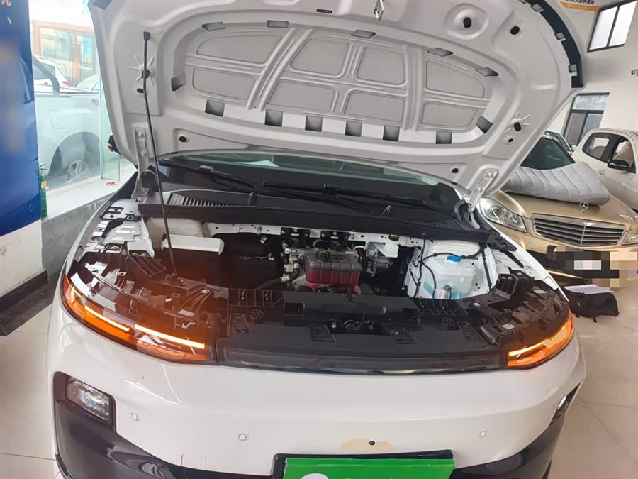 零跑汽车 零跑B01 2025 汽车图片 #11