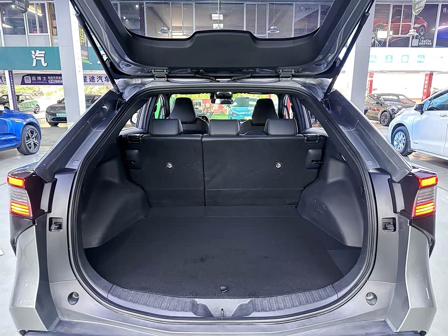 Toyota bZ4X 2023 immagine di auto #11