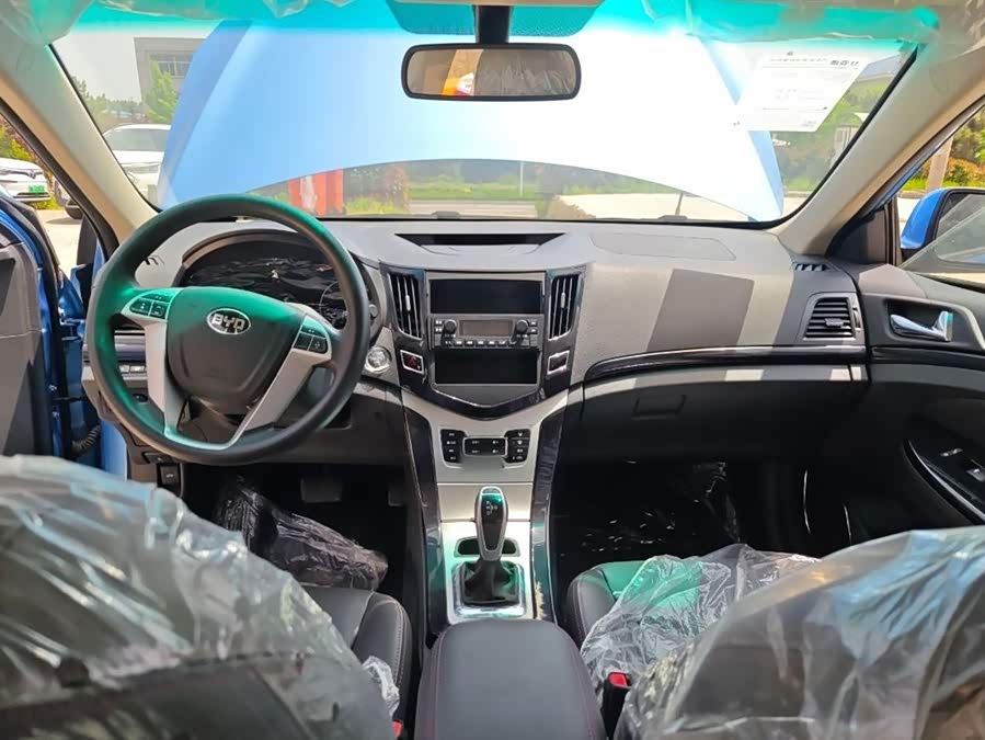 BYD e5 2022 car image #11