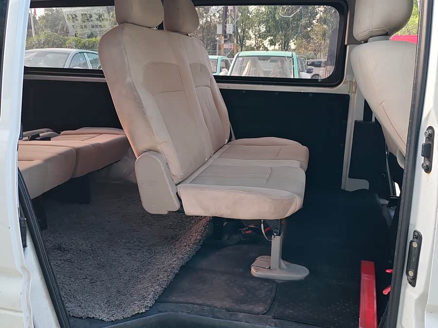 Forthing Lingzhi 2022 car image #11