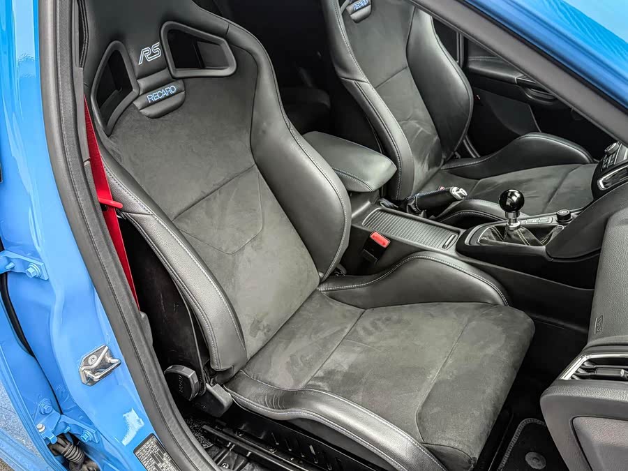 Ford Focus (Imported) 2018 car image #11