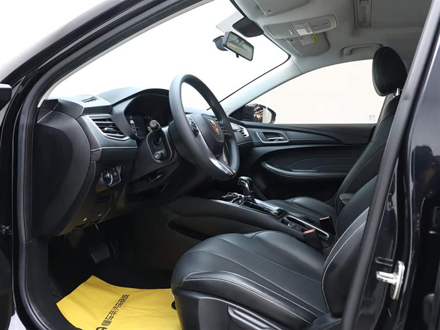 Roewe i5 2020 #11 Roewe i5 2020 car image #11
