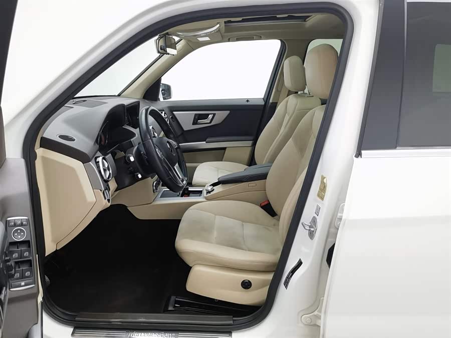 Mercedes-Benz GLK Class 2015 immagine di auto #11