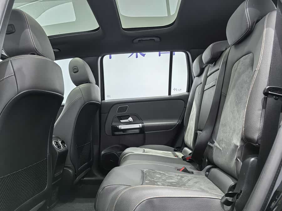 Mercedes-Benz EQB Class 2024 #11 Mercedes-Benz EQB Class 2024 car image #11