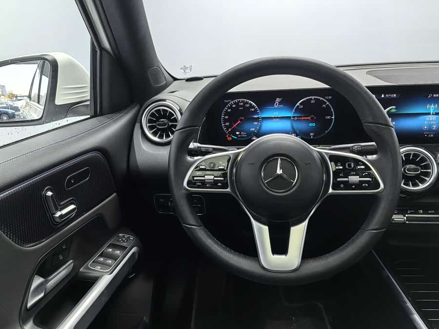 Mercedes-Benz EQB Class 2023 #11 Mercedes-Benz EQB Class 2023 car image #11