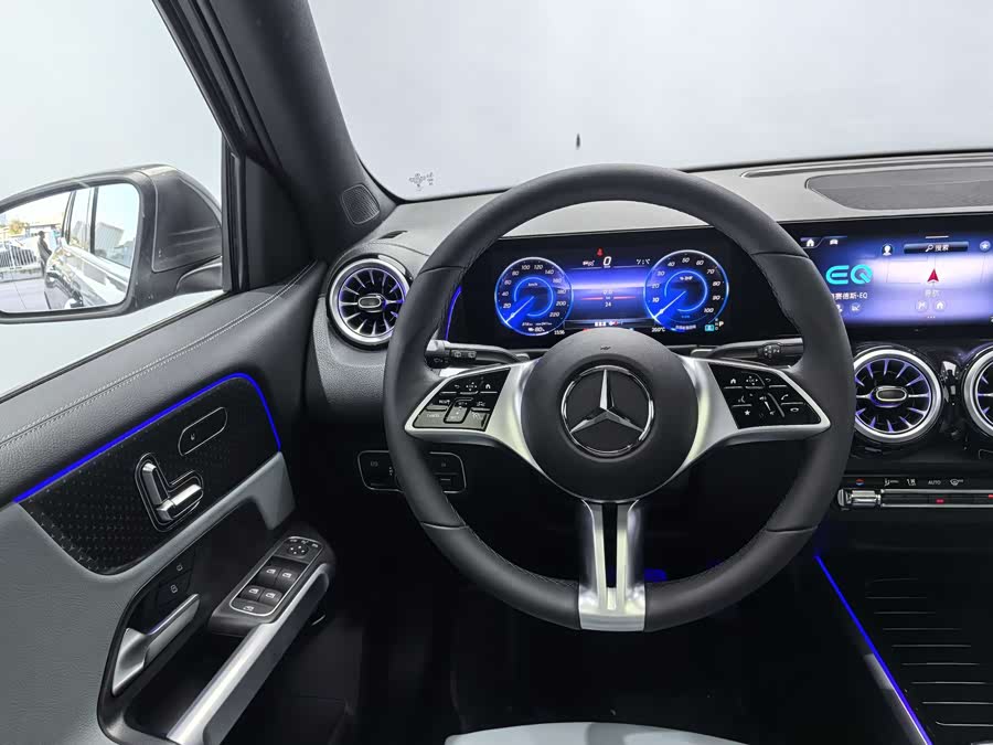 Mercedes-Benz EQB Class 2025 car image #11