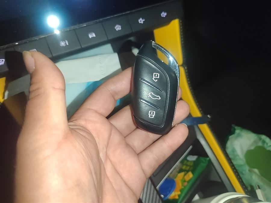 MG 6 New Energy 2022 car image #11