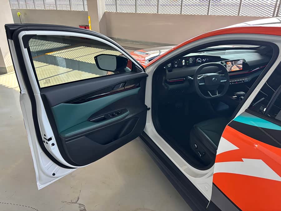 Changan UNI-V iDD 2024 #11 Changan UNI-V iDD 2024 car image #11