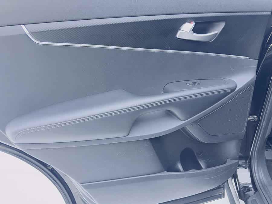 Kia Sorento 2016 изображение автомобиля #11