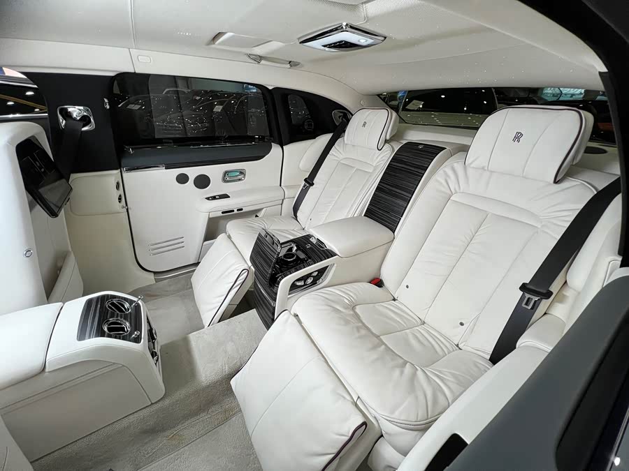 Rolls-Royce Ghost 2021 car image #11