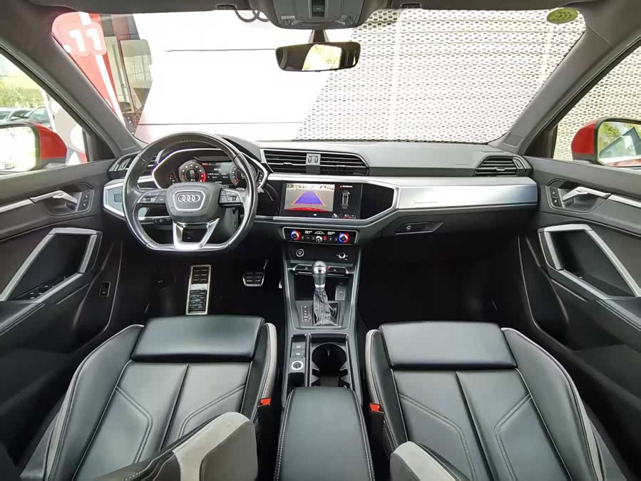 Audi Q3 2015 immagine di auto #11