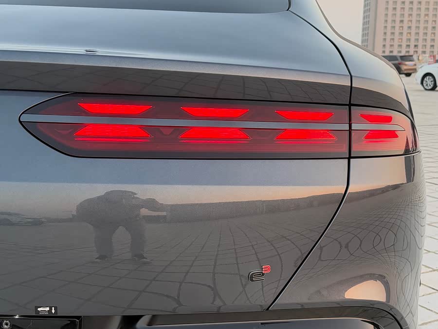 Denza Z9 2024 immagine di auto #11