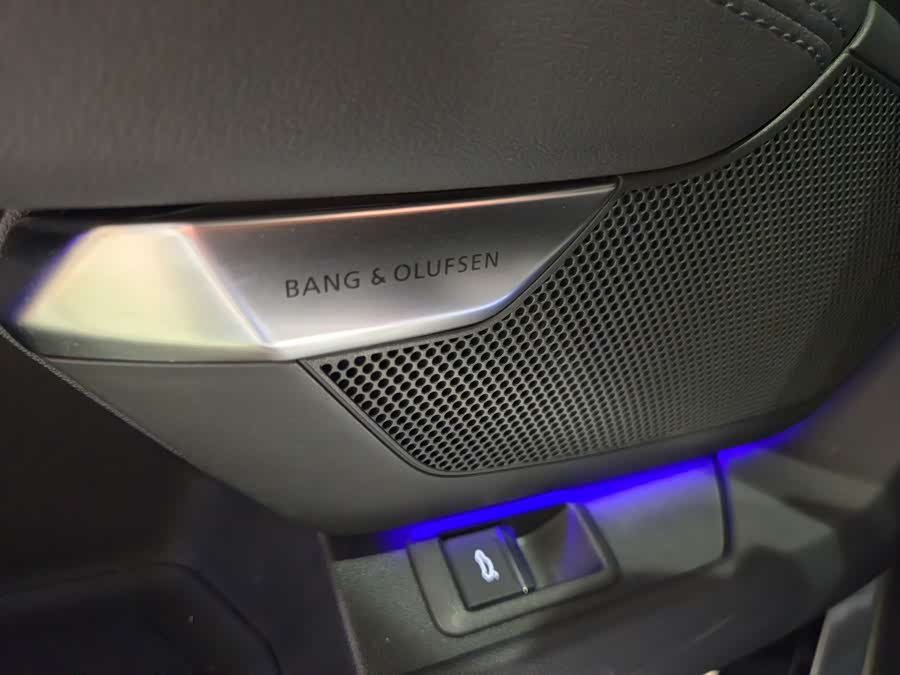 Audi e-tron GT 2024 #11 Audi e-tron GT 2024 car image #11