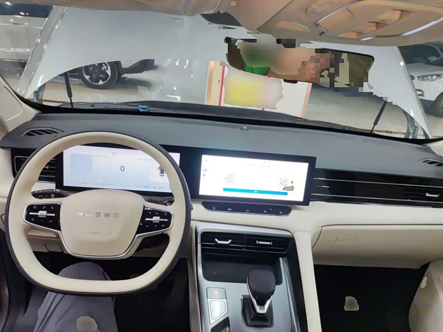 Roewe D5X DMH 2025 car image #11