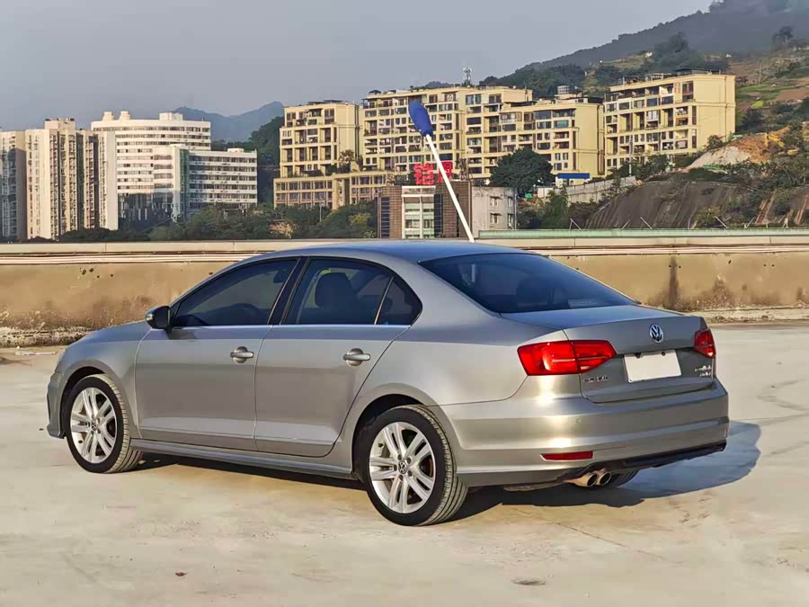 Volkswagen Sagitar 2019 imagem de carro #11