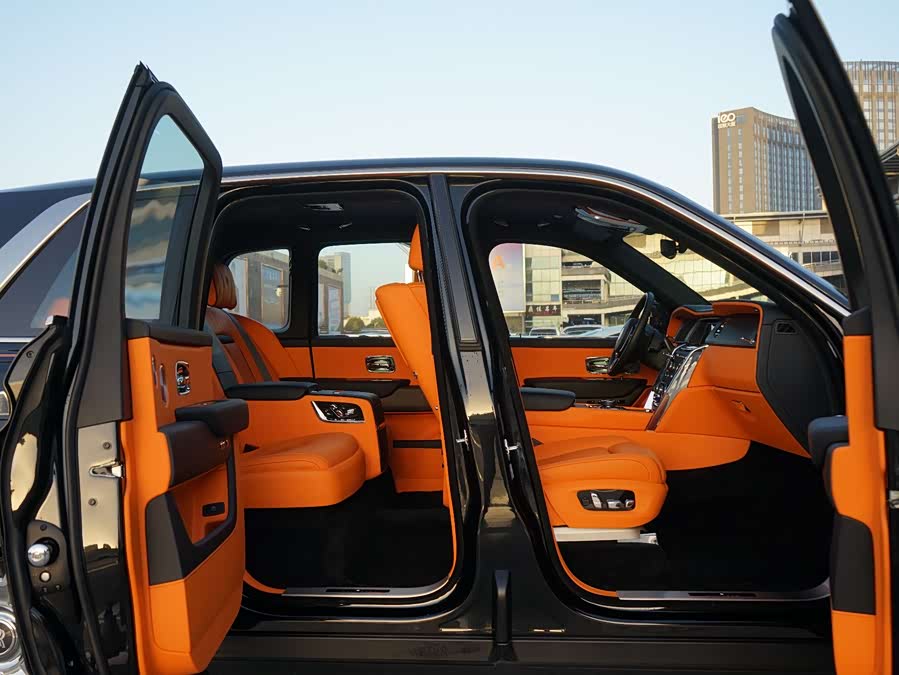 劳斯莱斯 库里南 2025 汽车图片 #11