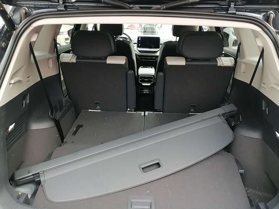 Volkswagen ID.6 Crozz 2024 #11 Volkswagen ID.6 Crozz 2024 car image #11